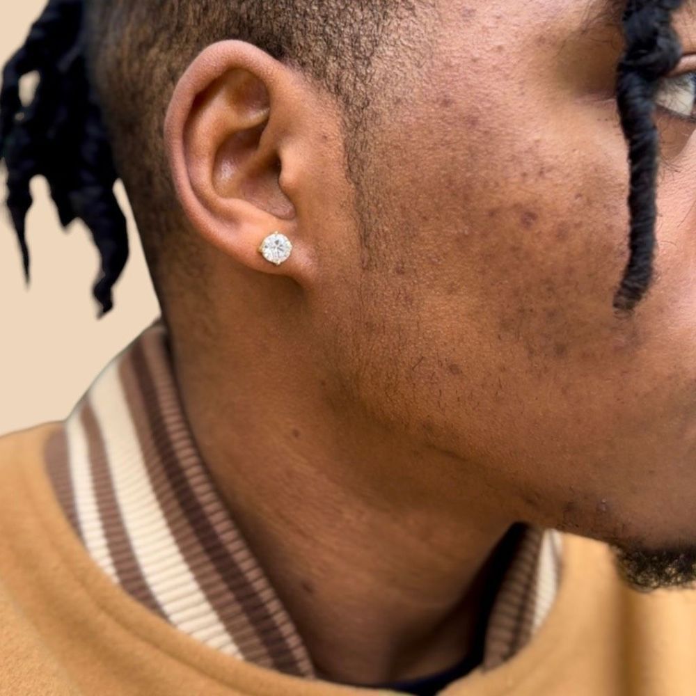 10 Karat Yellow Gold Stud Earring Unisex (10K Gold)